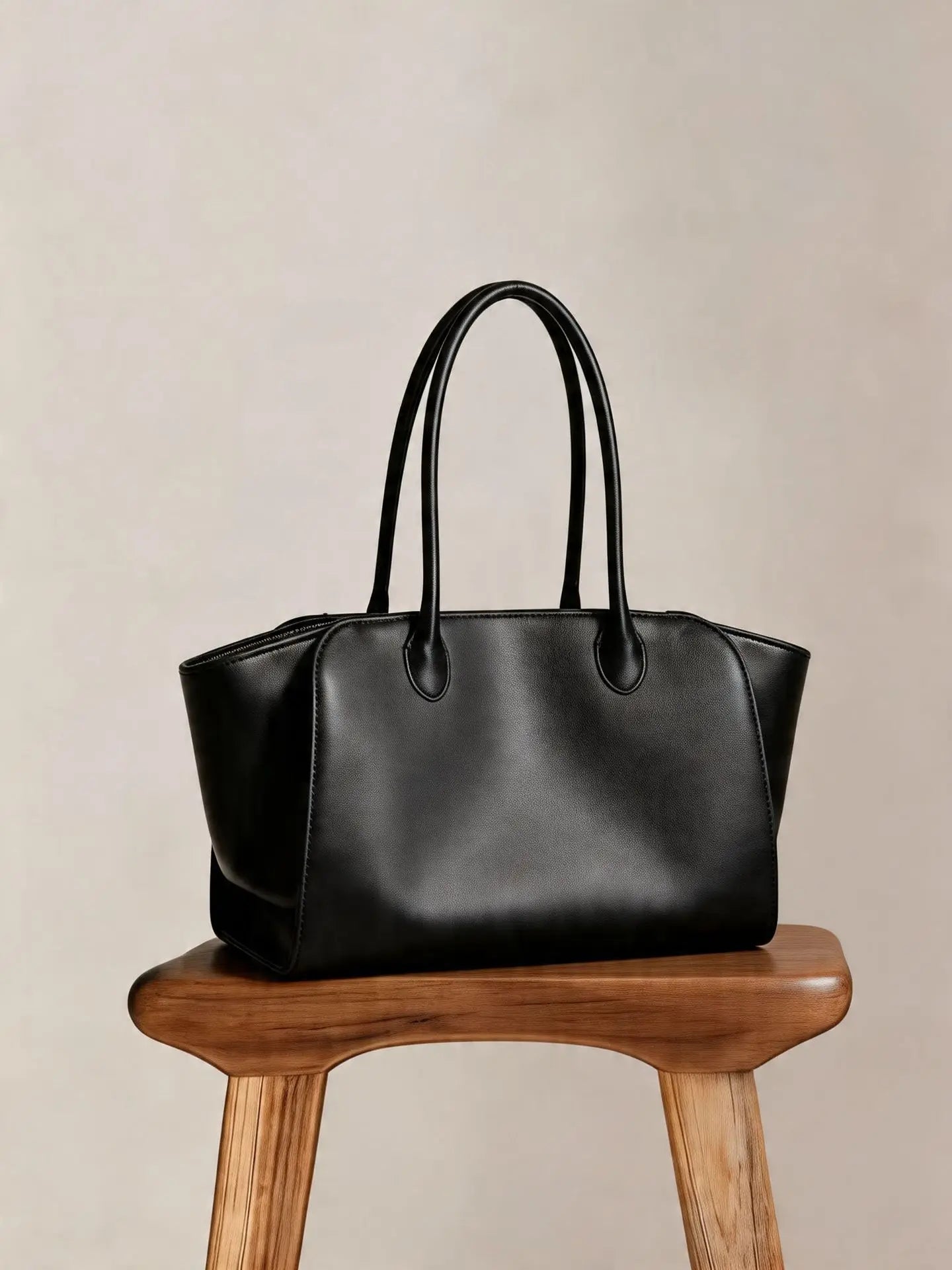 Wimbledon Genuine Leather Tote Bag
