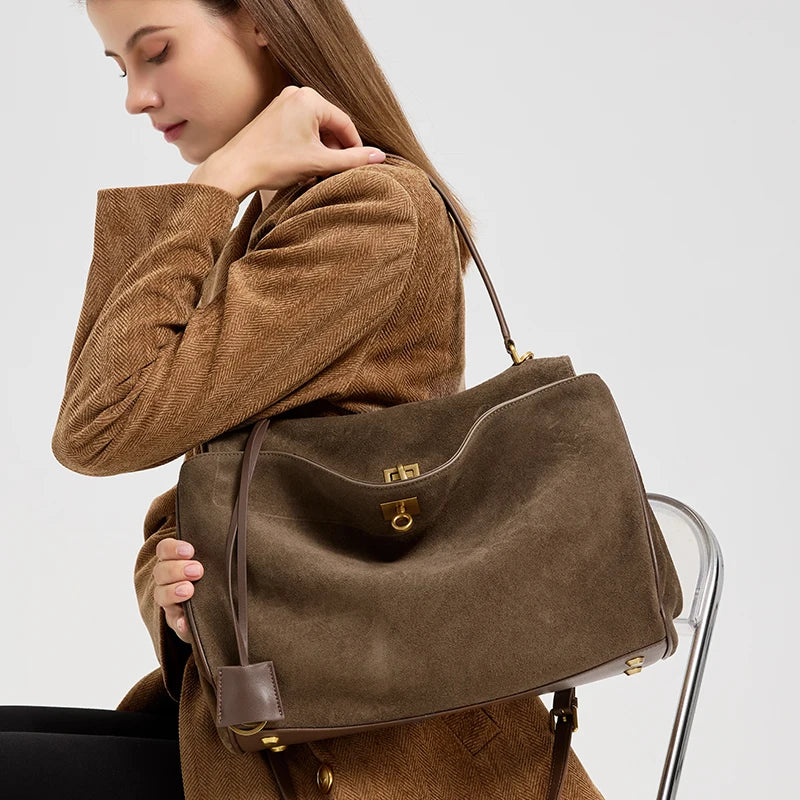 Stratford Suede Purse