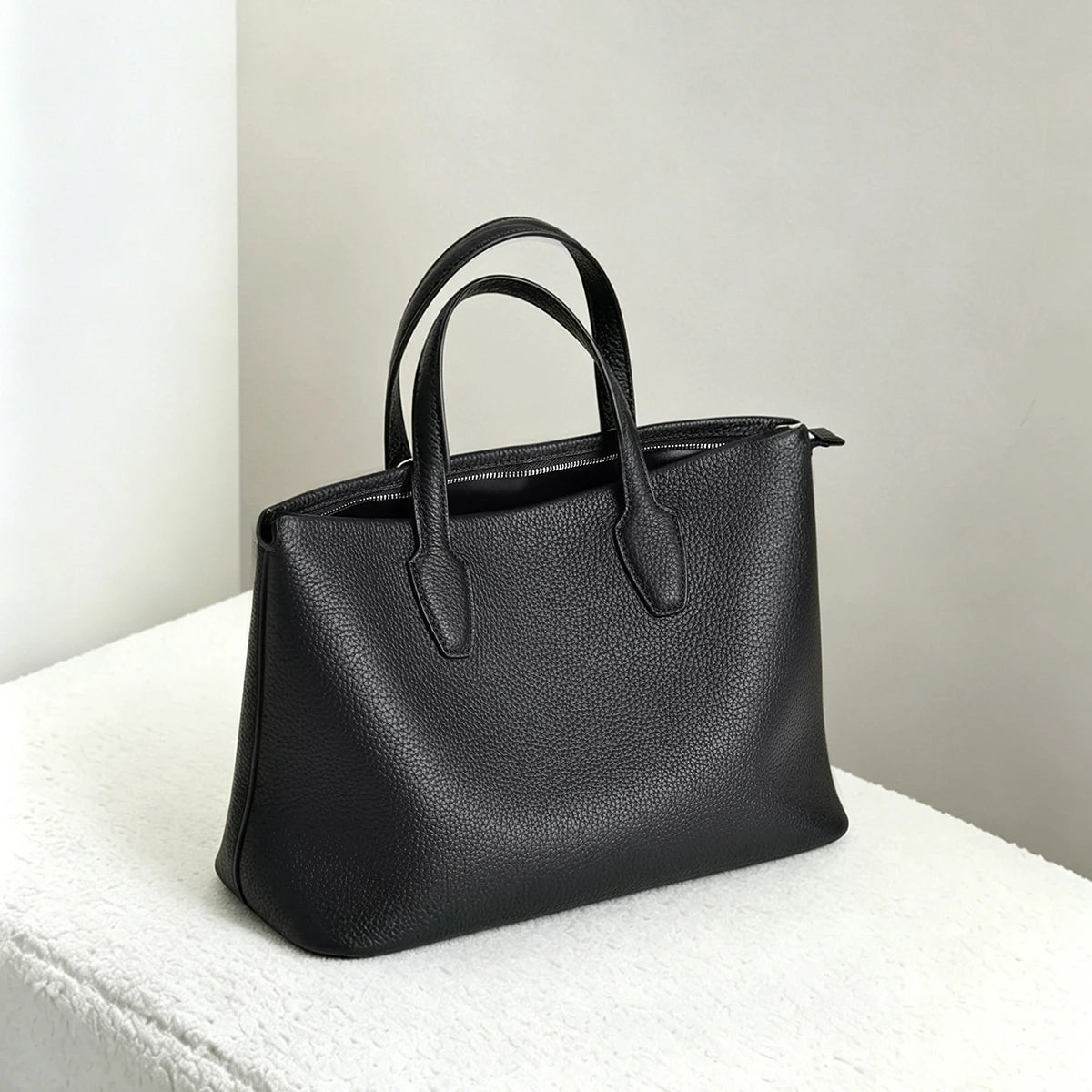 Richmond Genuine Leather Tote Bag